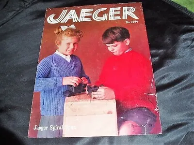 ORIGINAL VINTAGE JAEGER KNITTING PATTERN No.3694  RAGLAN SWEATER CREW Or V-NECK • £1