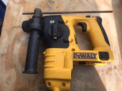 £35 • Buy DEWALT 24v Cordless SDS Hammer Drill DC223 OldStyle Battery Type Naked Body Only