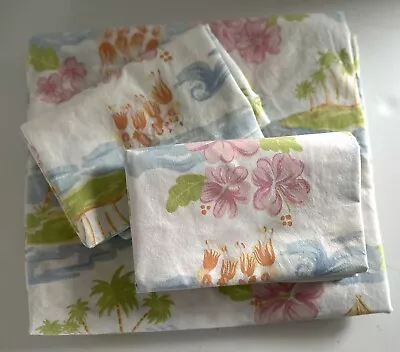 POTTERY BARN KIDS~Surf Beach Island Tropical~Full Sheet 2 Standard Pillowcases • $35