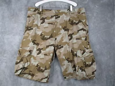 Levis Mens Cargo Camo Shorts Brown Camouflage Snap Button Pockets Size 40 • $16