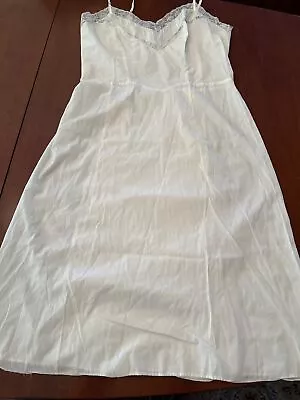 Vintage BATISTE FULL SLIP White Lace Trim Size Medium Miss • $14.99