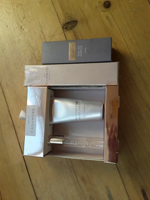 £30 • Buy Next Cashmere  Set And Perfume