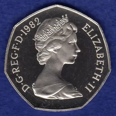 Great Britain 1982 Proof 50p 50 Pence Coin Britannia Large (Ref. T6313) • £6