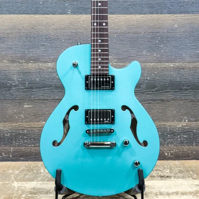 $1615 • Buy Godin Montreal Premiere HT Laguna Blue  B-Stock  Semi-Hollow El. Guitar W/Bag