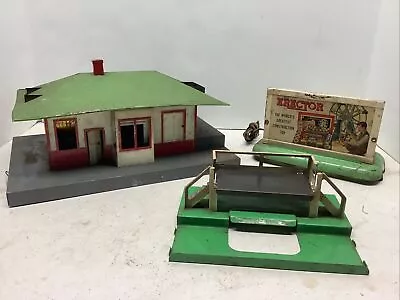 Vintage American Flyer Mystic Station Billboard & Lionel Dock (Metal) • $20