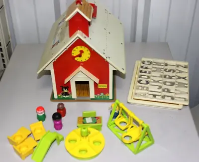 Vintage Fisher Price Little People Play Family School House - 923 • $19.99