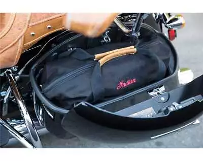 Indian Motorcycle Deluxe Saddlebag Travel Bags In Black Pair • $189.09