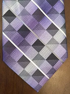 Van Heusen Purple 100% Polyester Men’s Neck Tie Made In China • $16.99