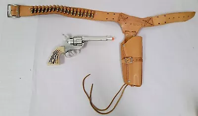 X-489 Vintage 1950's Mattel Diecast Fanner 50 Cap Gun And Holster  • $56.87