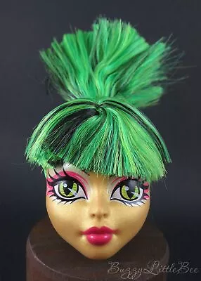 Monster High Doll Jinafire Long Swim Class Head #1 • $7.49