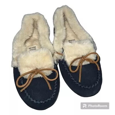 Cabelas Nwot Navy Blue Leather Suede Faux Fur Moccasins Size 6 • $16