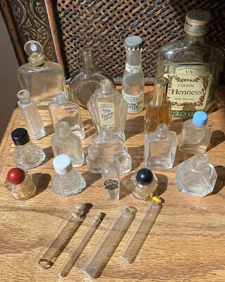 $15.99 • Buy 22 Old Miniature Glass Bottles Perfume Liquor