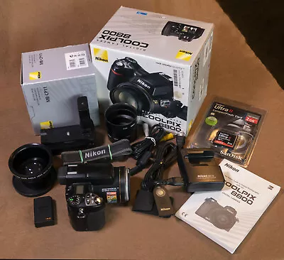 $495 • Buy Nikon Coolpix 8800 Bundle