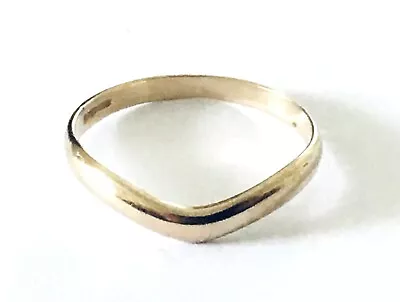 Pre-Owned 1.3gm's Solid 9ct 375 Yellow Gold Plain Finish Wishbone Ring Size Q • £49.95