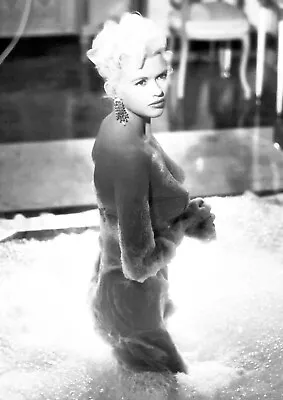 Jayne Mansfield Monochrome Photo Print 13 (A4 Size-210 X 297mm-8.5  X 11.75 ) • £4.75