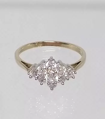 9ct Gold Traditional Diamond Simulant Cluster Ring. STUNNING Size N • £89