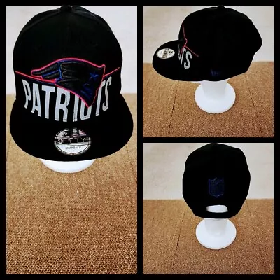 New England Patriots Nfl Football Snapback Hat. • $25