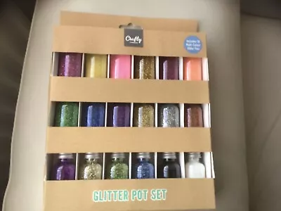 Crafty THINGS 18 Glitter Set Pots Suitable For Age 3 Or Over • £6