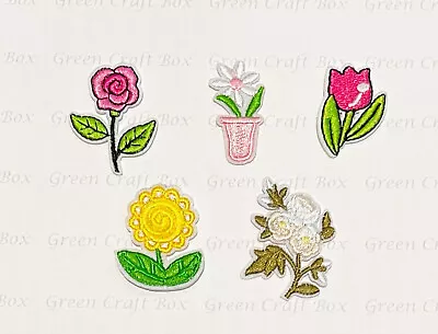 Miniature Flower Iron-on Patches Daisy Flower Applique Clothes Patches Flower • £2.29