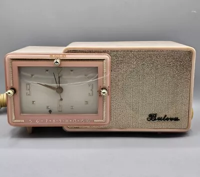 VINTAGE 1957 Bulova Clock Radio Model 100 PINK 5 Tube AM Radio • $124.99