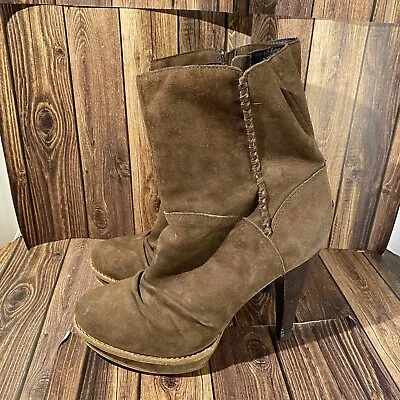 UGG Bianka Boots Water Resistant Size 9.5 Brown 1002067 • $69.99