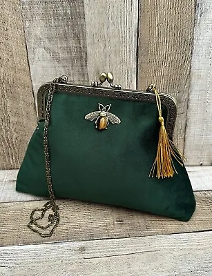 Green Evening Bag. Vintage Handbag. Green Clutch Bag. Bee Handbag • £40