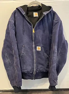 $85 • Buy Men’s Vintage Carhartt Jacket Blue Large