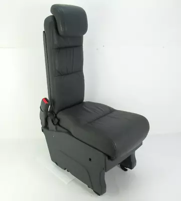 Honda Odyssey Rear 2nd Row Middle Jump Seat Dark Gray Leather Folding 05-10 • $175