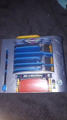 Free Gift: Micro Machines 2020 - Park N Go Garage - Carry / Storage Playset • £25