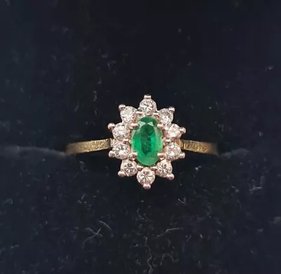 18ct Yellow Gold Emerald & Diamond Classic Cluster Engagement Dress Ring Size K • £499.99