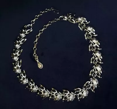 Vintage CORO Gold Tone Tulips And Leaves Choker Necklace • $16.50