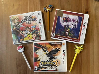 $46 • Buy Lot Of (3) Nintendo 3DS Games - Pokemon Ultra Sun, Super Smash Bros, Zelda