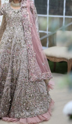 £700 • Buy Pakistani Bridal Wedding Lengha