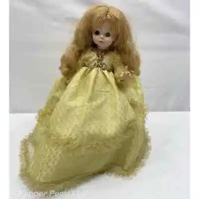 Madame Alexander Sleeping Beauty Doll In Yellow 14 Inch Story Book Vintage • $9.95