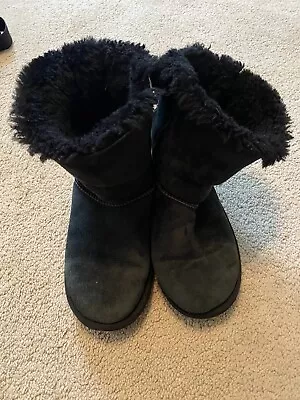 UGG BAILEY BOW S/N 3280K Black Boots Size Youth US 3 • $16.95