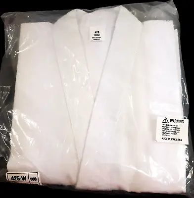 Lightweight Student Karate Uniform Size: 000  White 425-W Martial Arts  NEW  • $22.95