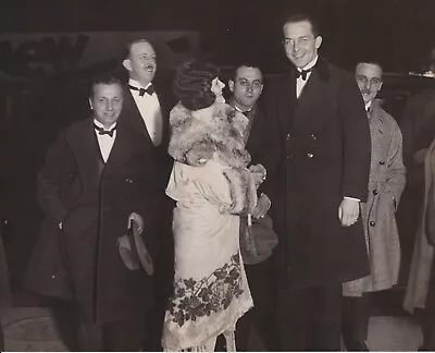 1925 Press Photo Miss America Dorothy Knapp Prince Paul At Earl Carroll Theater • $12.99