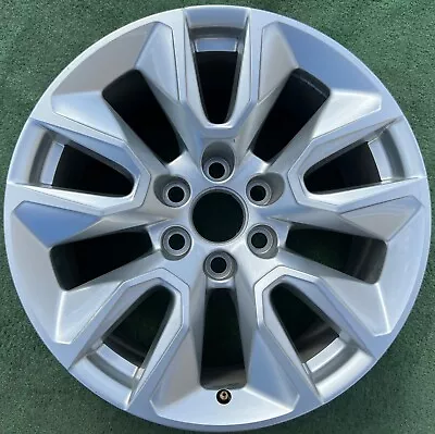 $259 • Buy Factory Chevrolet Silverado Tahoe Wheel OEM GM Suburban 20 Inch 23377015 5916