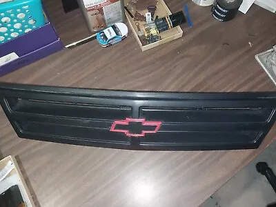 88-90 Chevy Cavalier Z24 Front Black Grille Grill Red Bowtie Oem Gm 22532623 • $99.99