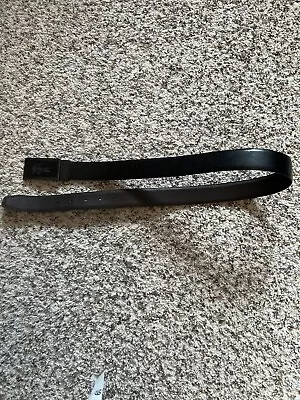 Lacoste Genuine Leather Reversible Black/ Brown Mens Belt Belt Sz 32 • $40