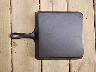 Unmarked Wagner Ware Cast Iron Square Skillet 9.5”  • $42