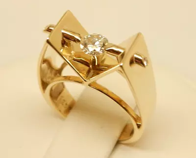 $1574.99 • Buy Designer JOSE HESS 14K Yellow Gold 3/8 Ct Tw Diamond Tension-Set Engagement Ring