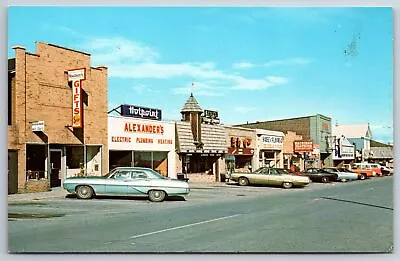 Mackinaw City~House Of Flavors IceCream Parlor~Chrysler Newport~Pontiac Catalina • $11