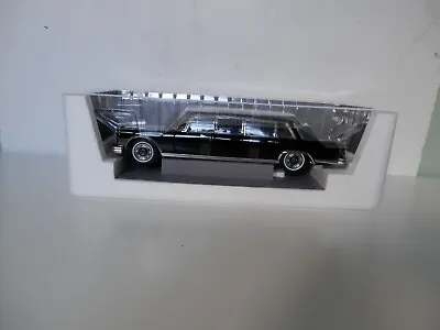 1/18 Scale Sun Star SUNH2209 Mercedes-Benz 600 Pullman 1966 Black • £195