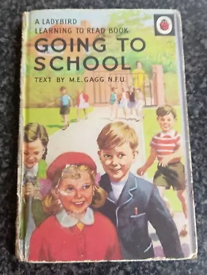 Ladybird Book Learning To Read Going To School ( BCG ) • £4.25