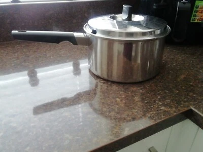£19.99 • Buy Vintage Prestige Lifetime Pan Copper Bottom With Lid 22cm
