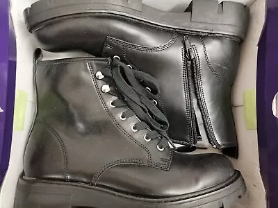 Madden Girl Lace Up Combat Boots Black NIB 6.5 • $39.99