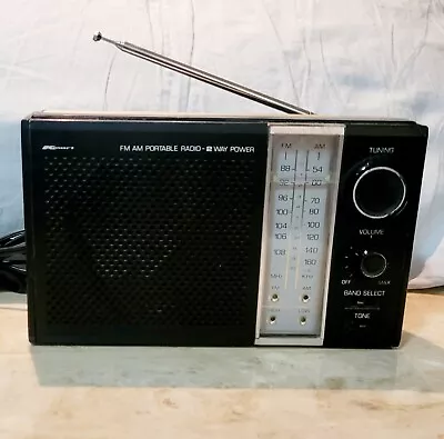 Vintage Kmart Portable AM/FM Radio  Model 06-31-51   • $26.95