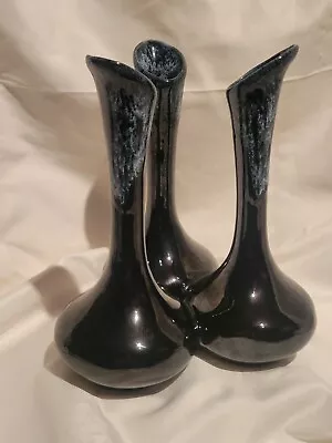 VanBriggle Three Bud Vase Black With White Drip Accent. • $20