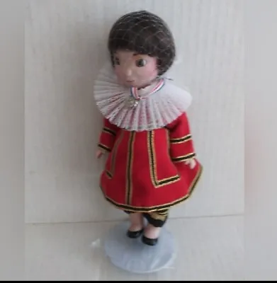 Marie Osmond Disney It's A Small World ~ English Beefeater Porcelain Doll • $21.95